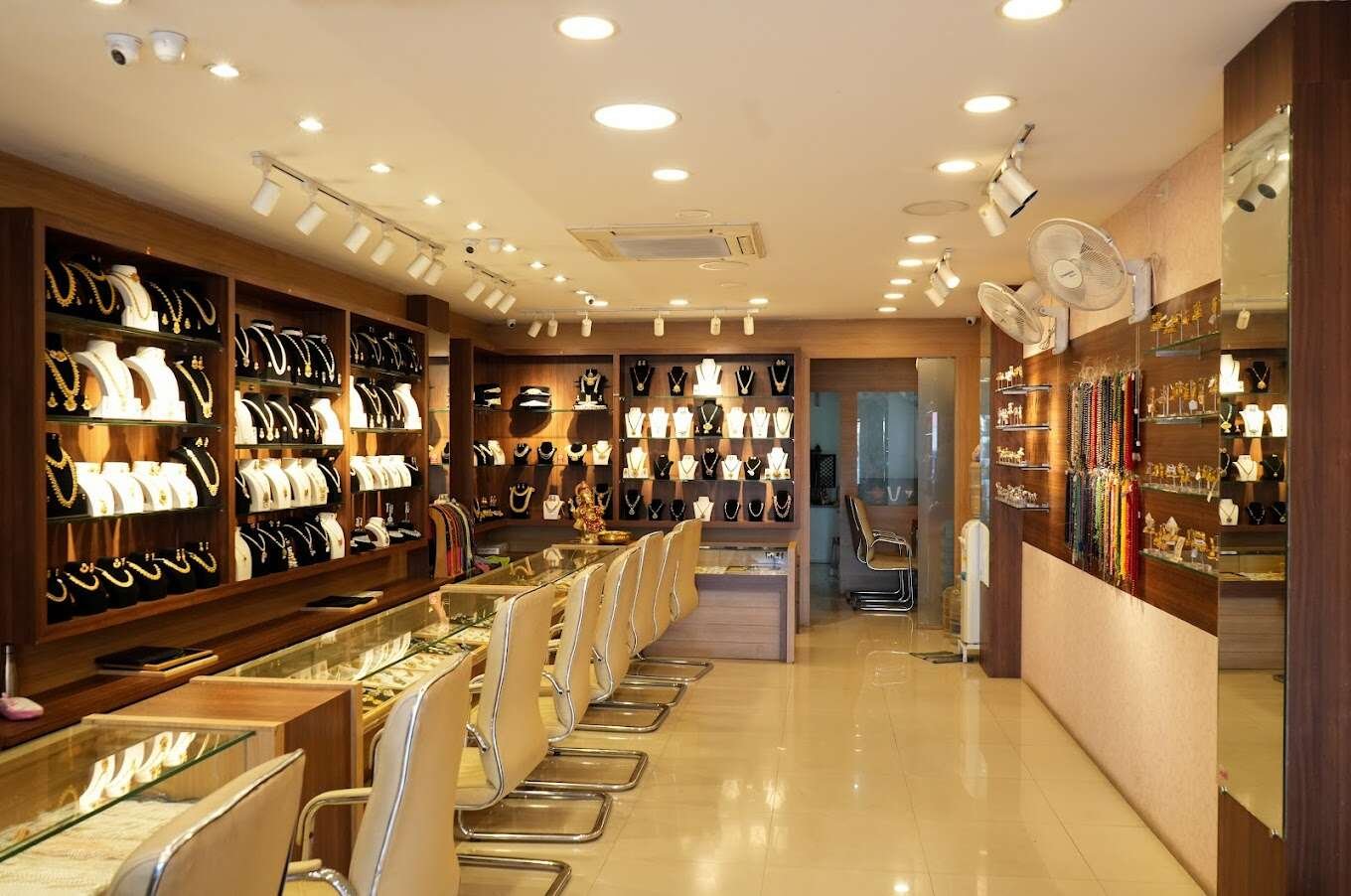Original Narayana Pearls Gems & Jewels Porur